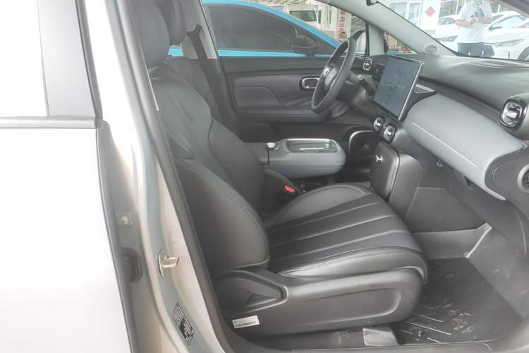 Used AION UT 2025 420 Smart Edition Right Front Seat