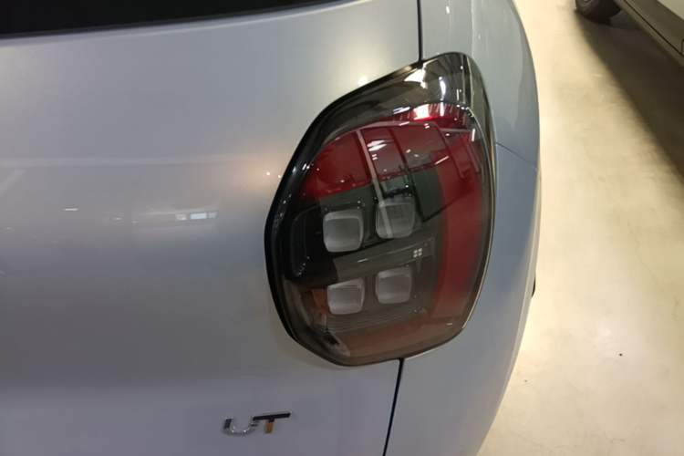 Used AION UT 2025 420 Smart Edition Right Rear Taillight