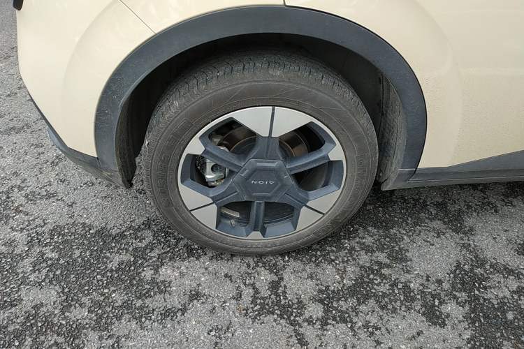 Used AION UT 2025 420 Prestige Edition Right Rear Wheel Hub