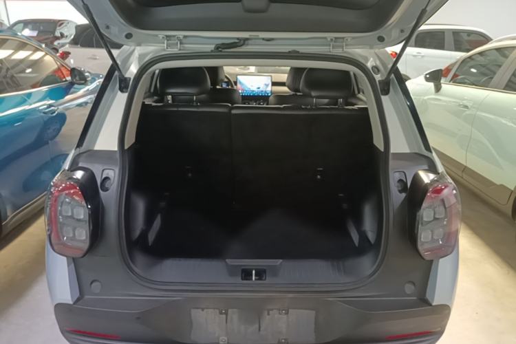 Used AION UT 2025 420 Smart Edition Trunk