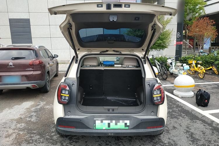 Used AION UT 2025 420 Prestige Edition Trunk
