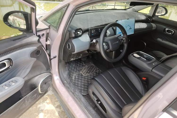 Used AION UT 2025 420 Intelligent Luxury Edition Driver Seat