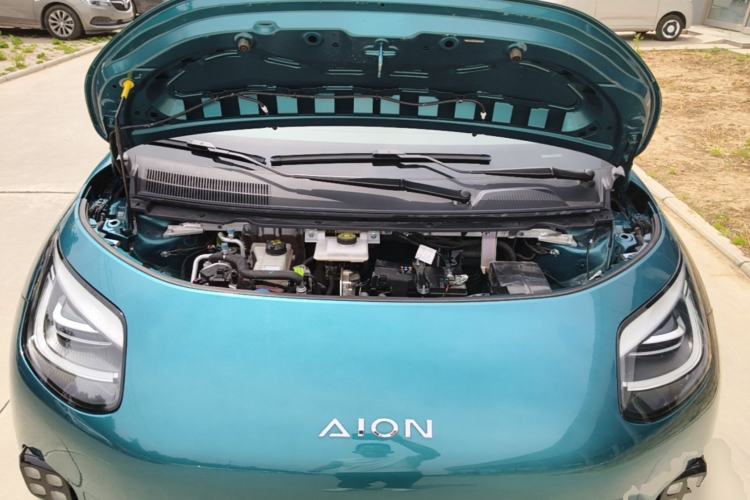 Used AION UT 2025 420 Prestige Edition Engine Bay
