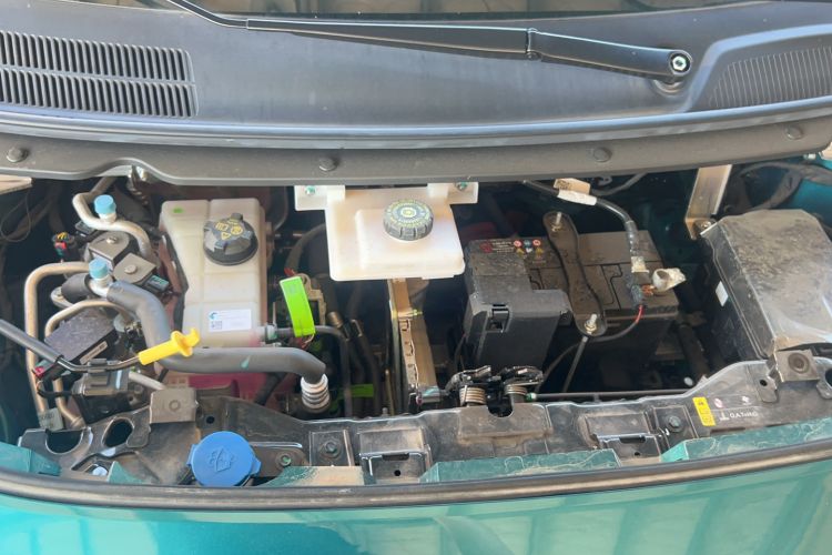 Used AION UT 2025 420 Prestige Edition Engine Bay