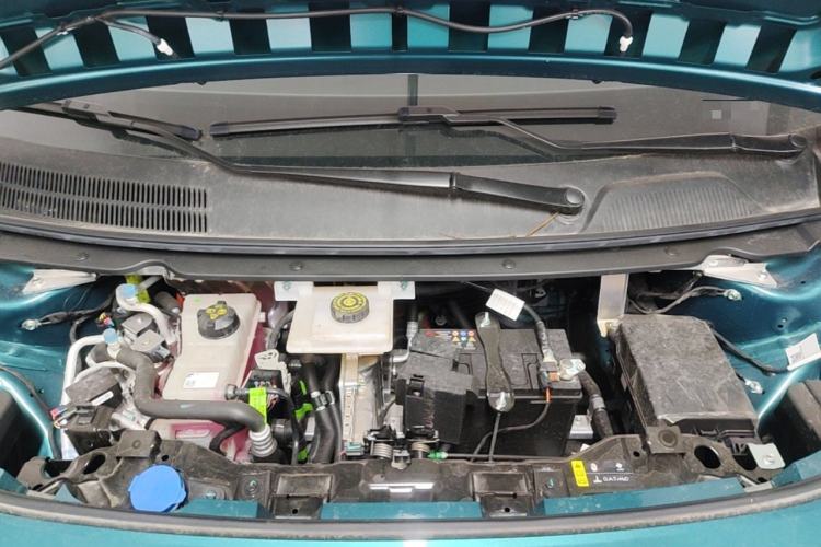 Used AION UT 2025 420 Prestige Edition Engine Bay