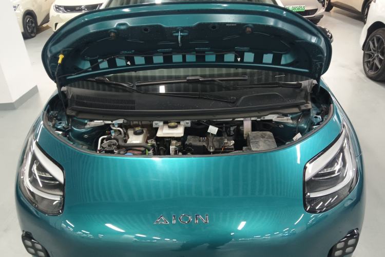 Used AION UT 2025 420 Prestige Edition Engine Bay