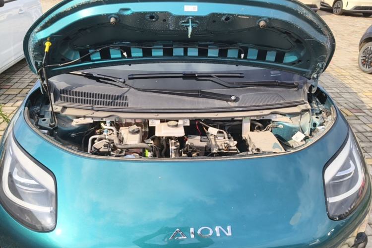 Used AION UT 2025 420 Prestige Edition Engine Bay