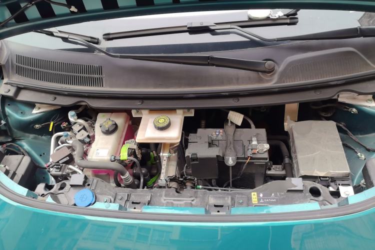 Used AION UT 2025 420 Smart Edition Engine Bay