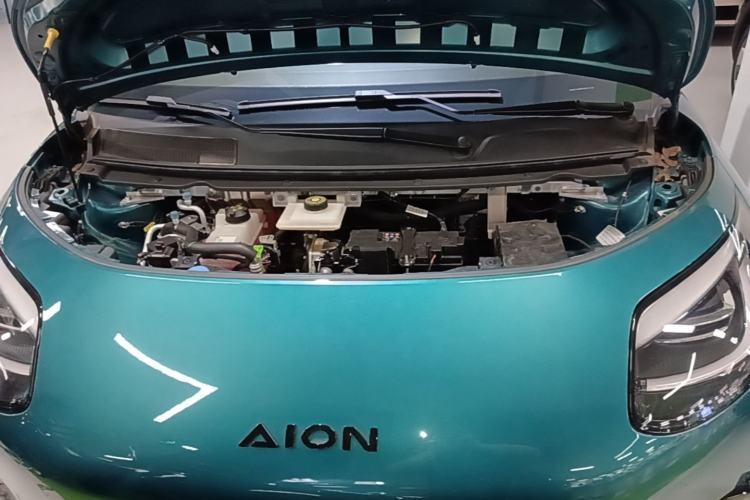 Used AION UT 2025 420 Intelligent Luxury Edition Engine Bay