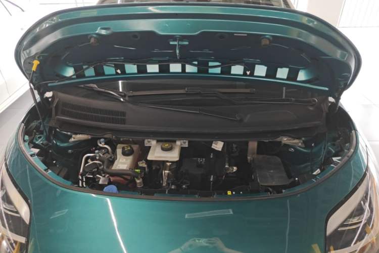 Used AION UT 2025 420 Prestige Edition Engine Bay