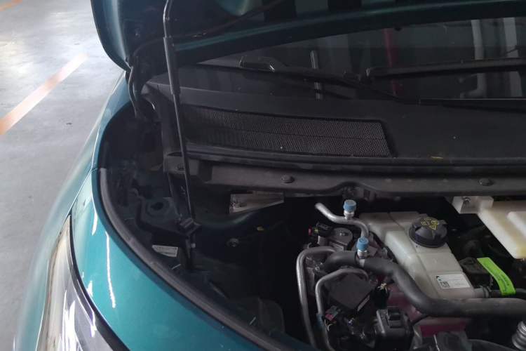 Used AION UT 2025 420 Intelligent Luxury Edition Engine Bay Right