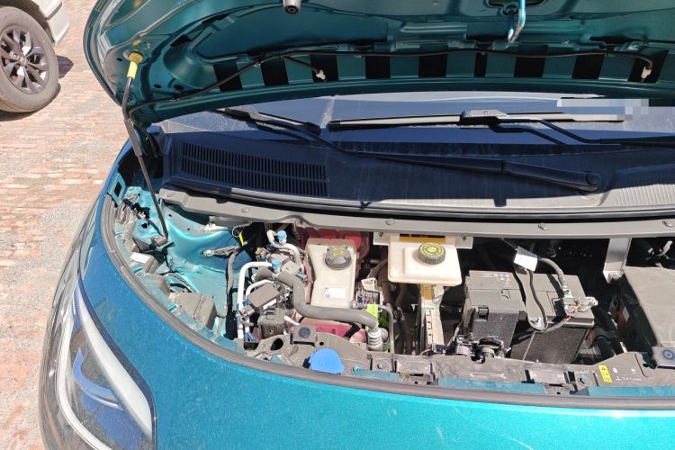 Used AION UT 2025 330 Starlight Edition Engine Bay Right