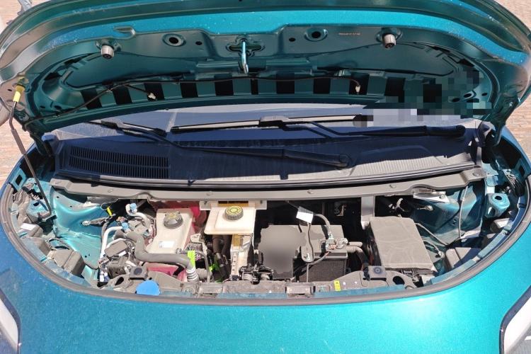 Used AION UT 2025 330 Starlight Edition Engine Bay