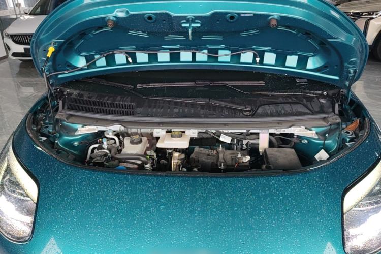Used AION UT 2025 420 Prestige Edition Engine Bay