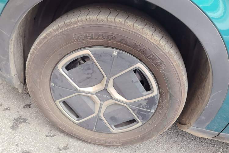 Used AION UT 2025 420 Smart Edition Exterior 2