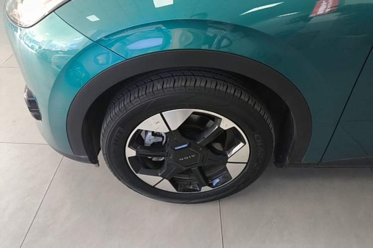 Used AION UT 2025 420 Prestige Edition Exterior 4