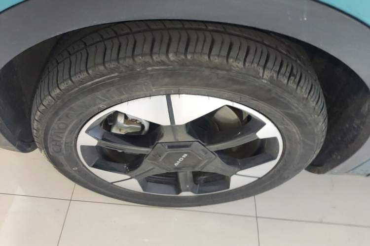 Used AION UT 2025 420 Prestige Edition Exterior 4