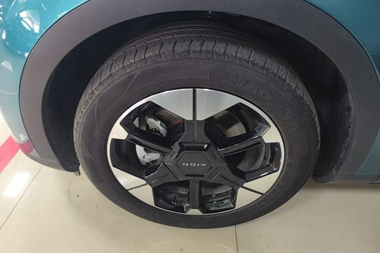 Used AION UT 2025 420 Prestige Edition Exterior 4