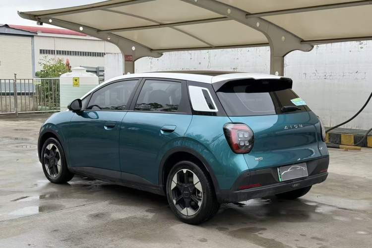 Used AION UT 2025 420 Prestige Edition Exterior 5