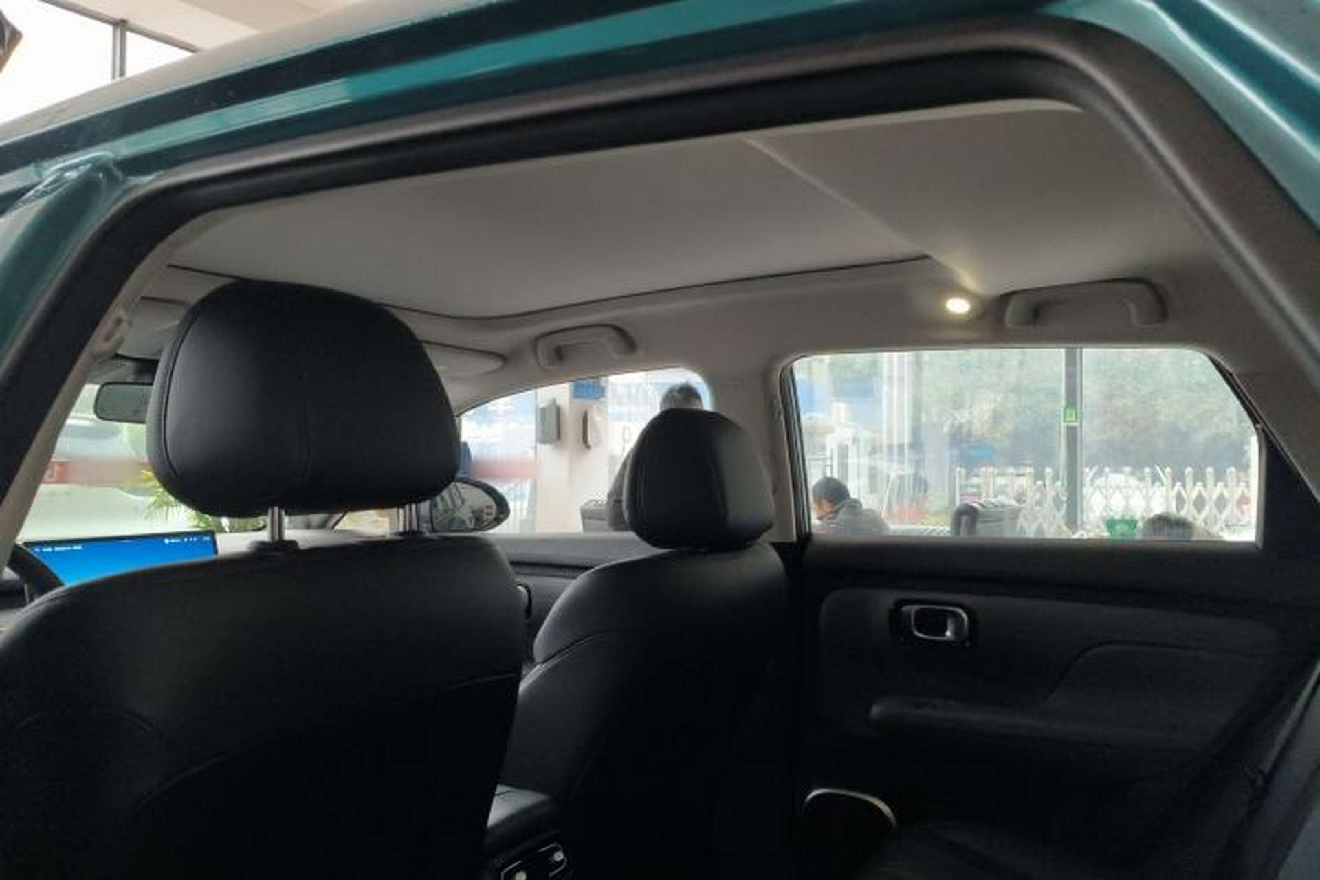 Used AION UT 2025 420 Prestige Edition Headliner