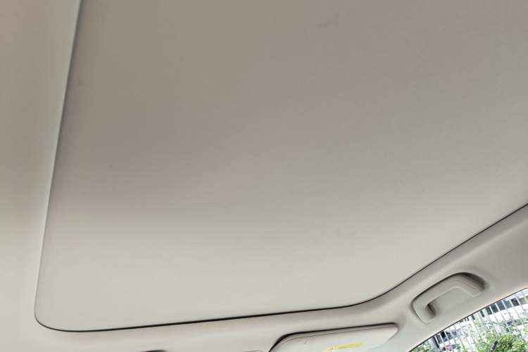 Used AION UT 2025 420 Prestige Edition Headliner