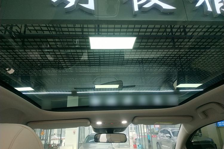 Used AION UT 2025 420 Prestige Edition Headliner