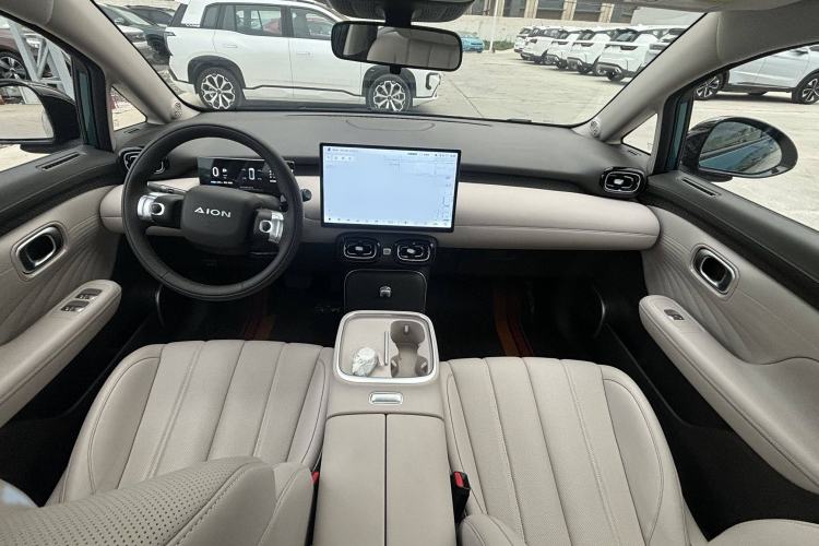 Used AION UT 2025 420 Prestige Edition Interior 1