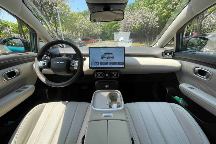 Used AION UT 2025 420 Prestige Edition Interior 1