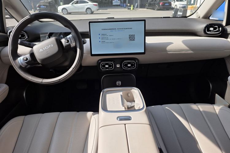 Used AION UT 2025 420 Prestige Edition Interior 10