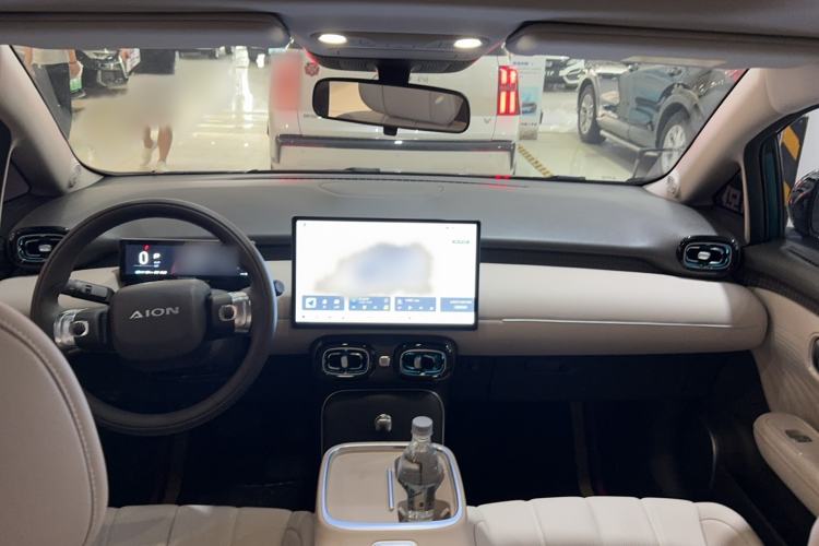 Used AION UT 2025 420 Prestige Edition Interior 2