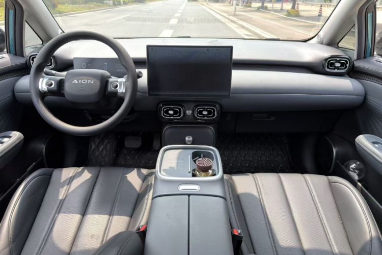 Used AION UT 2025 420 Smart Edition Interior 3