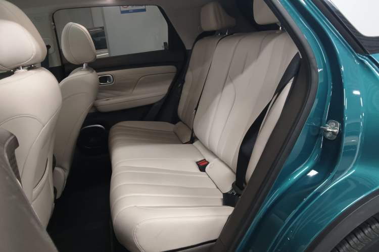 Used AION UT 2025 420 Prestige Edition Interior 4