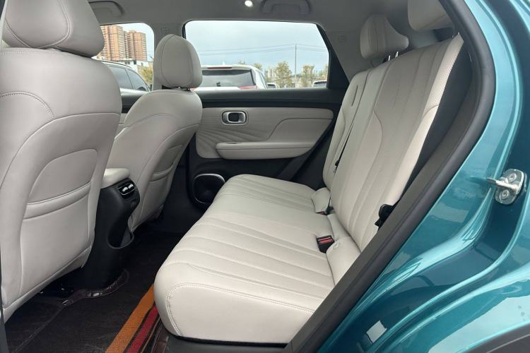 Used AION UT 2025 420 Prestige Edition Interior 6
