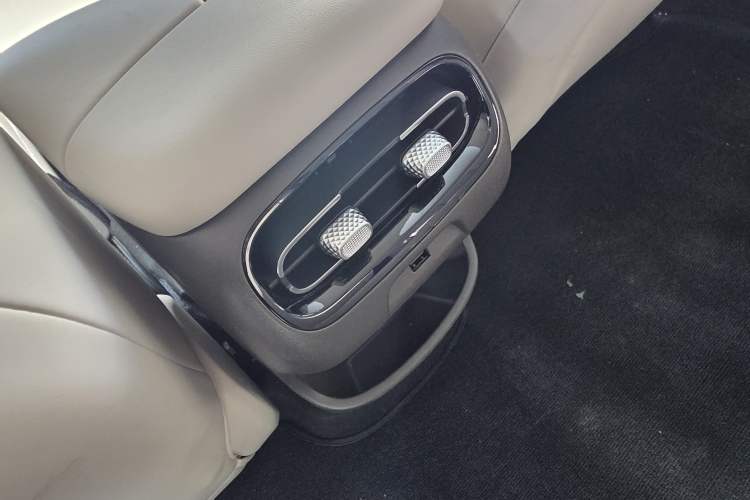Used AION UT 2025 420 Prestige Edition Interior 9