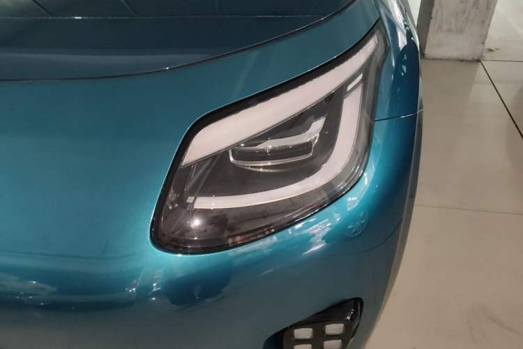 Used AION UT 2025 420 Prestige Edition Left Front Headlight