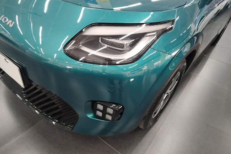 Used AION UT 2025 330 Starlight Edition Left Front Headlight