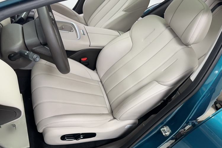 Used AION UT 2025 420 Prestige Edition Left Front Seat