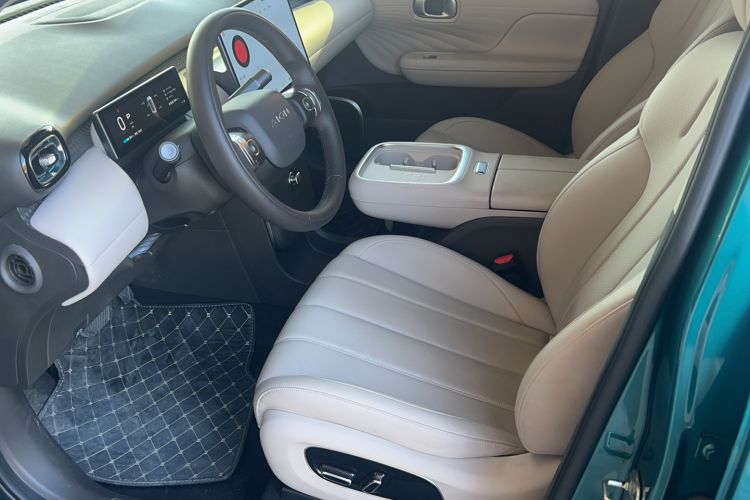 Used AION UT 2025 420 Prestige Edition Left Front Seat