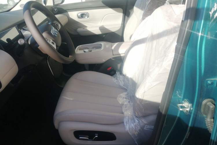 Used AION UT 2025 420 Prestige Edition Left Front Seat