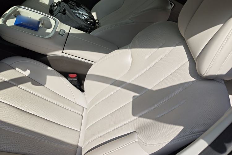 Used AION UT 2025 420 Prestige Edition Left Front Seat