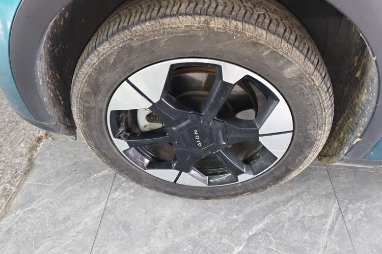 Used AION UT 2025 420 Prestige Edition Left Front Wheel Hub