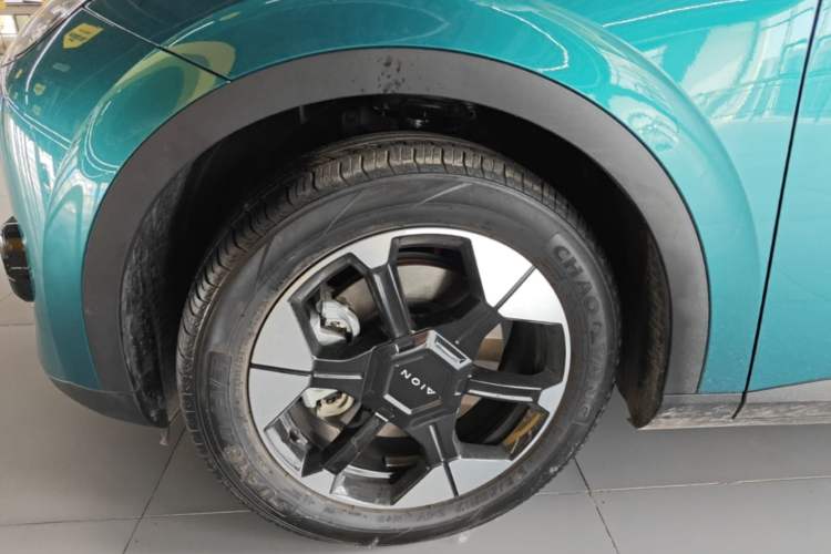 Used AION UT 2025 420 Prestige Edition Left Front Wheel Hub