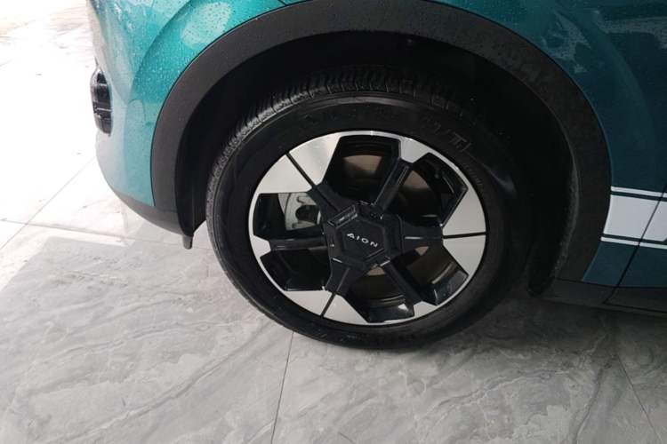 Used AION UT 2025 420 Prestige Edition Left Front Wheel Hub