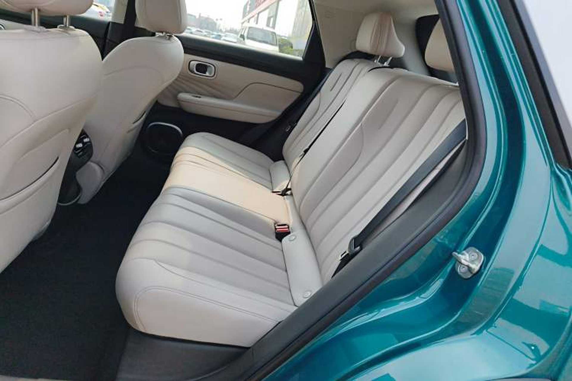 Used AION UT 2025 420 Prestige Edition Left Rear Seat
