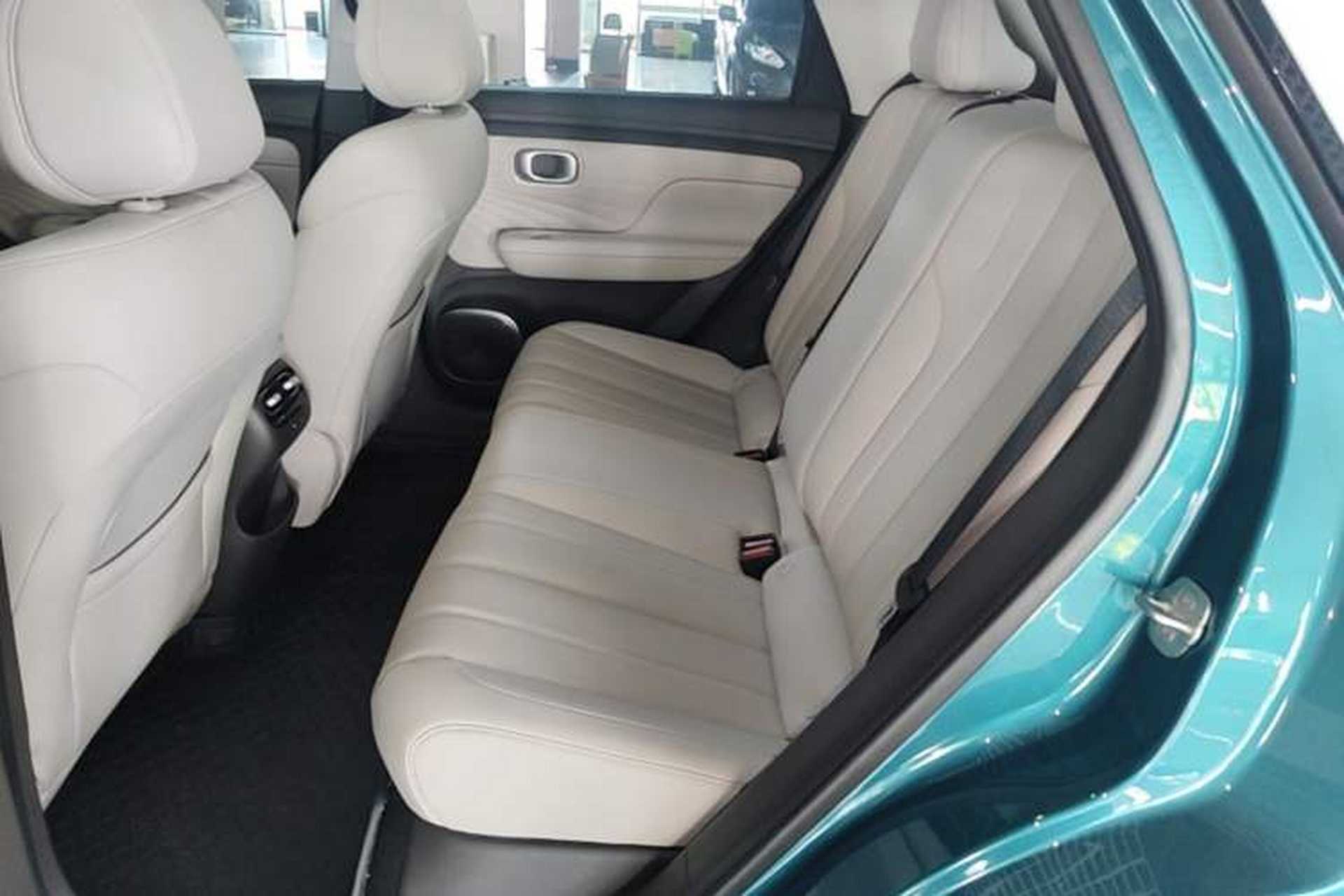 Used AION UT 2025 420 Prestige Edition Left Rear Seat