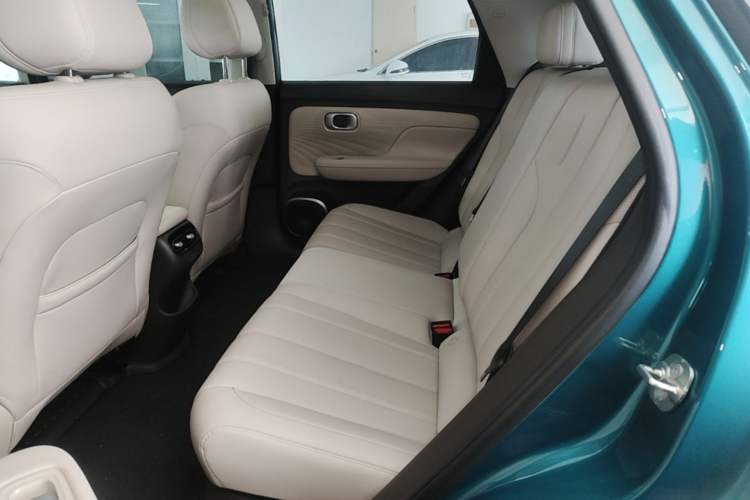 Used AION UT 2025 420 Prestige Edition Left Rear Seat