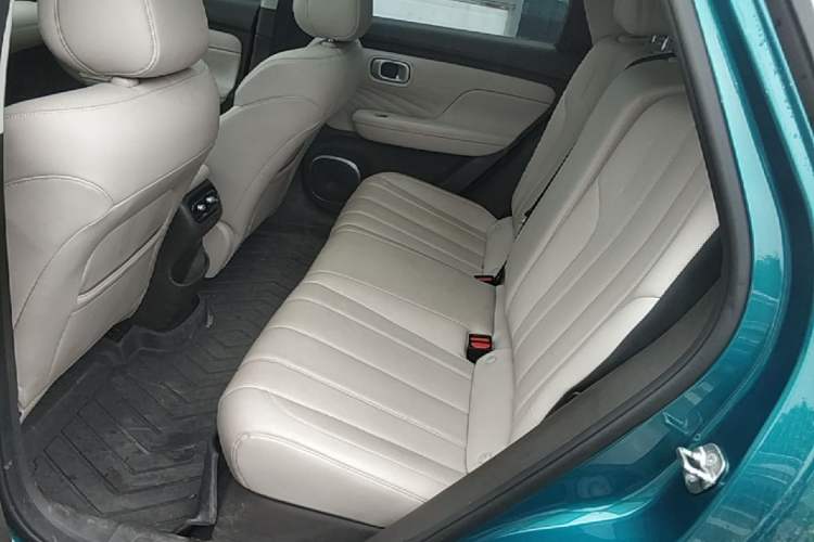 Used AION UT 2025 420 Prestige Edition Left Rear Seat