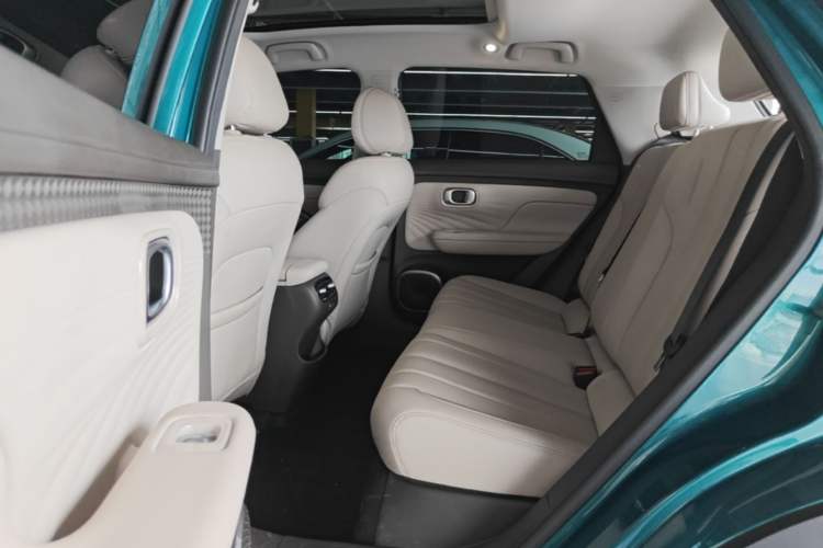 Used AION UT 2025 420 Prestige Edition Left Rear Seat