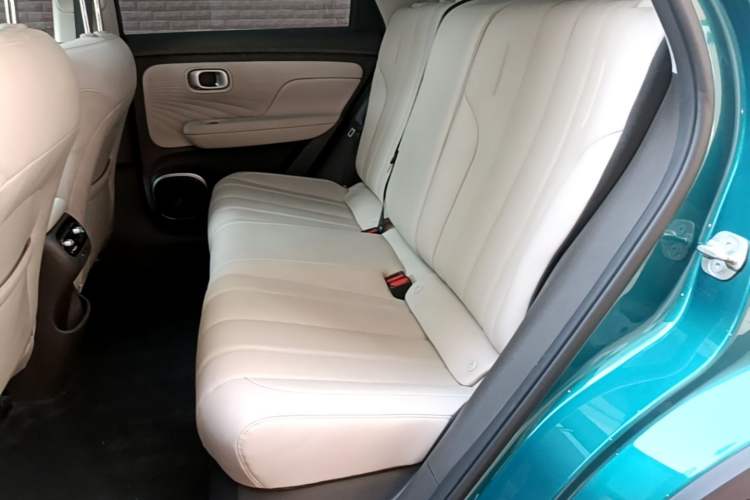 Used AION UT 2025 420 Prestige Edition Left Rear Seat