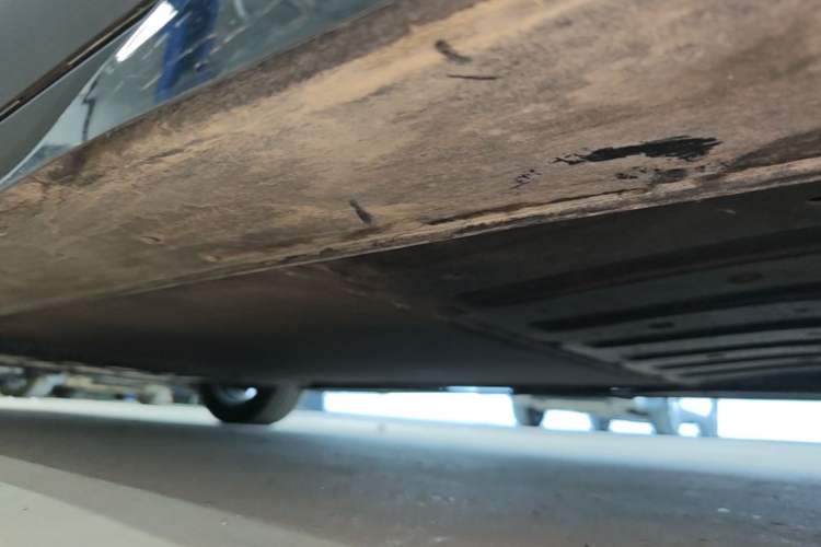 Used AION UT 2025 420 Prestige Edition Left Side Sill